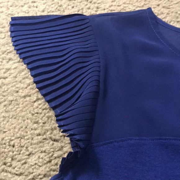 Shirt - Picture 3 of 3